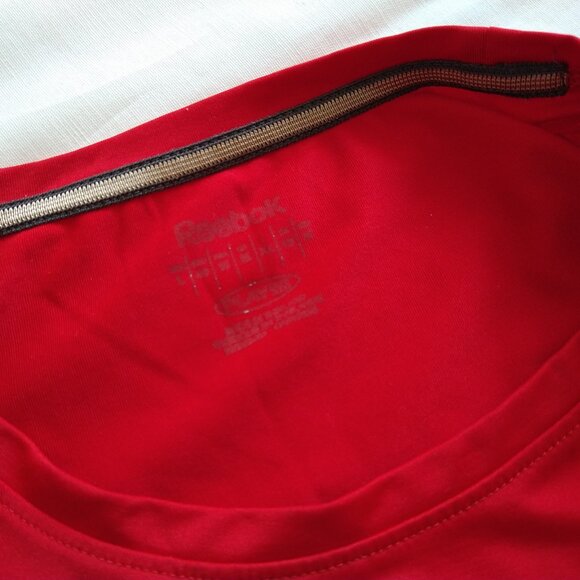 Bundle 3 Workout Clothes Nike Adidas Reebok S/L Ladies Tops Capri Pants - Picture 11 of 11